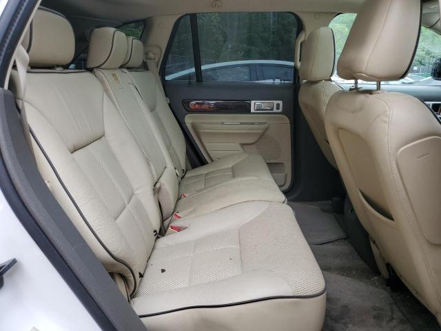 Photo 11 from auction – 2010 LINCOLN MKX with VIN 2LMDJ8JC6ABJ29057