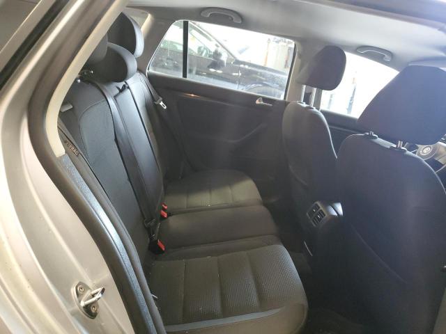 Photo 10 from auction – 2011 VOLKSWAGEN JETTA S with VIN 3VWPX8AJ2BM633290