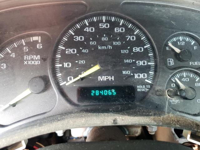 Photo 9 from auction – 2000 CHEVROLET SILVERADO with VIN 1GCEC19W4YZ344304