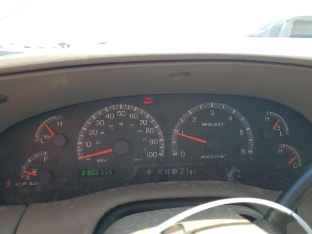 Photo 9 from auction – 2002 FORD F150 with VIN 1FTRX17W52NB81525