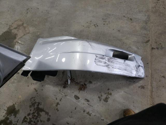 Photo 12 from auction – 2001 CHEVROLET IMPALA with VIN 2G1WF52E019258534