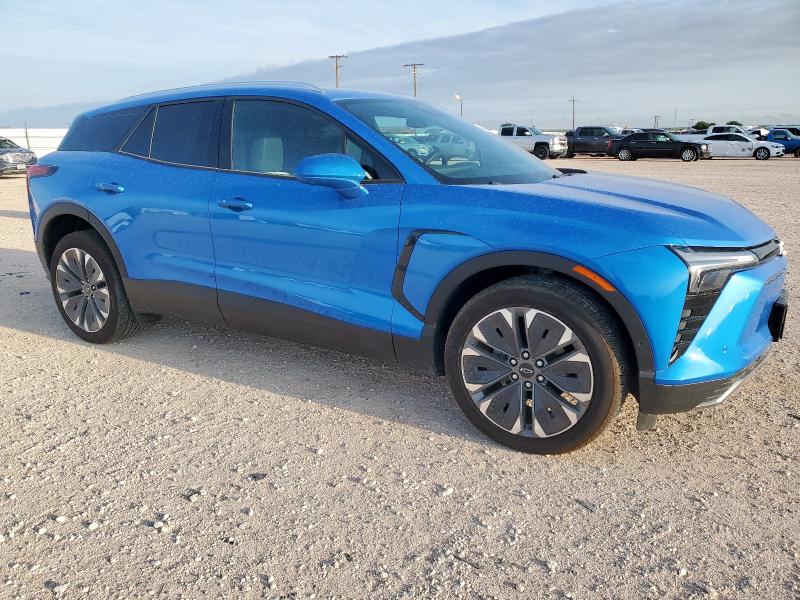 Photo 4 from auction – 2025 CHEVROLET BLAZER LT with VIN 3GNKDGRJ9SS108573