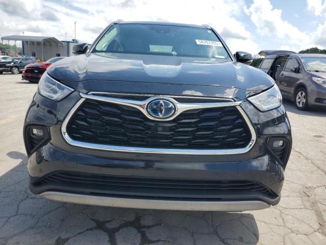 Photo 5 from auction – 2021 TOYOTA HIGHLANDER with VIN 5TDEBRCH7MS017063