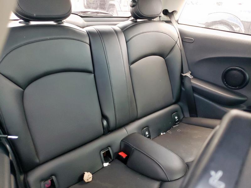 Photo 10 from auction – 2018 MINI COOPER with VIN WMWXP5C53J2G63387