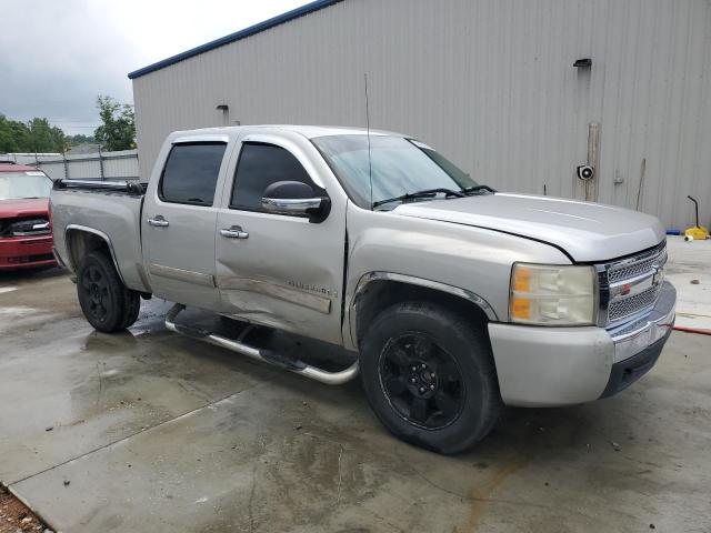 Zdjęcie 4 z aukcji – 2007 CHEVROLET SILVERADO z VIN 2GCEC13C371642994