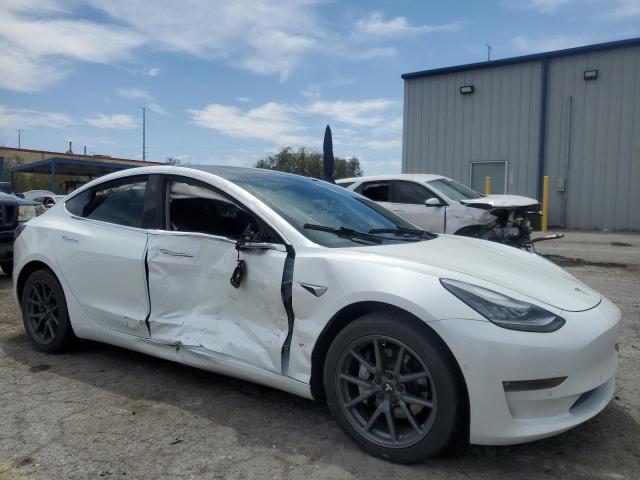 Photo 4 from auction – 2019 TESLA MODEL 3 with VIN 5YJ3E1EB9KF433433