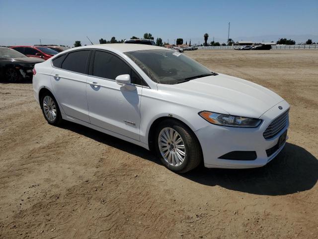 Photo 4 from auction – 2016 FORD FUSION with VIN 3FA6P0LU7GR203777
