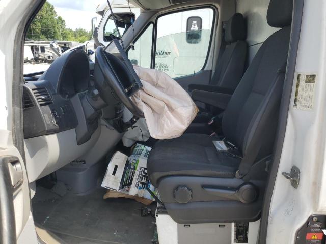 Photo 7 from auction – 2014 MERCEDES-BENZ SPRINTER 3 with VIN WD3PF1DC3E5848031