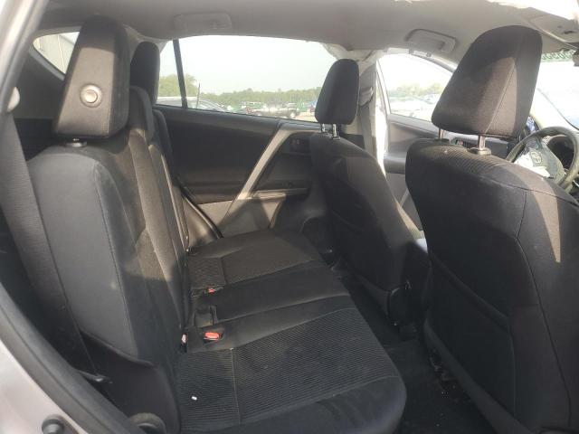 Photo 11 from auction – 2017 TOYOTA RAV4 LE with VIN 2T3ZFREV6HW353008