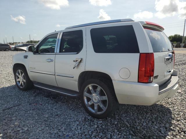 Photo 2 from auction – 2011 CADILLAC ESCALADE L with VIN 1GYS4BEF4BR100715