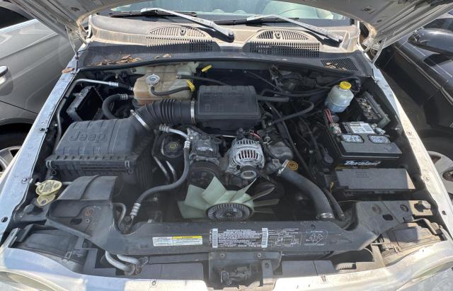 Photo 7 from auction – 2002 JEEP LIBERTY SP with VIN 1J4GL48K72W243074