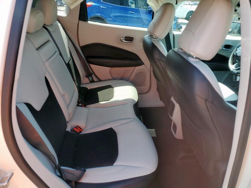 Foto 11 de la subasta – 2018 JEEP COMPASS LA con VIN 3C4NJDBB1JT238419