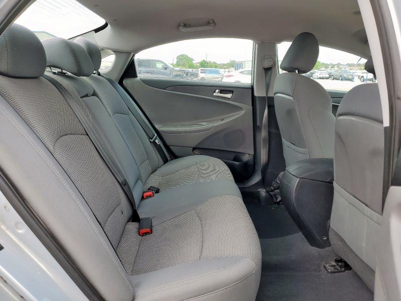 Photo 10 from auction – 2014 HYUNDAI SONATA GLS with VIN 5NPEB4ACXEH893546