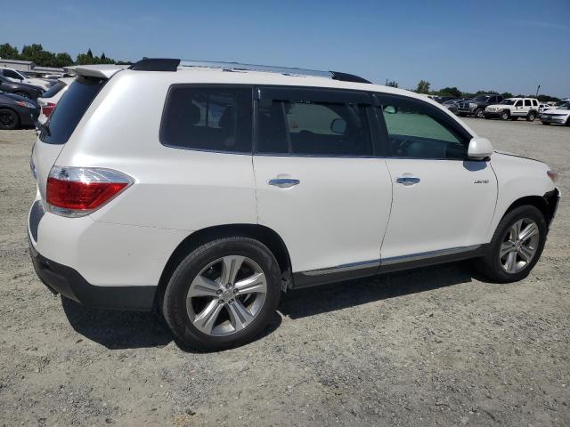 Photo 3 from auction – 2011 TOYOTA HIGHLANDER with VIN 5TDYK3EH6BS045702