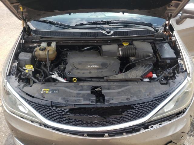 Photo 12 from auction – 2017 CHRYSLER PACIFICA T with VIN 2C4RC1EG4HR721188