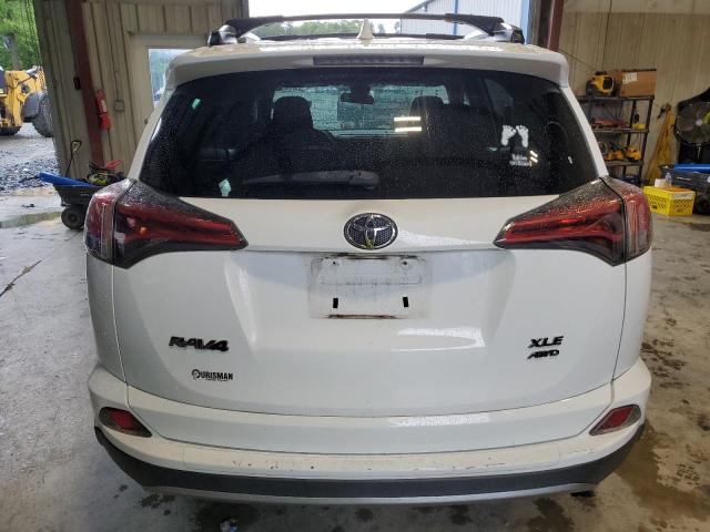 Photo 6 from auction – 2017 TOYOTA RAV4 XLE with VIN 2T3RFREV3HW673953