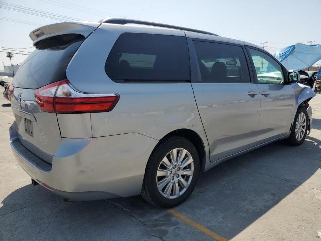Photo 3 from auction – 2017 TOYOTA SIENNA LE with VIN 5TDJZ3DCXHS149461