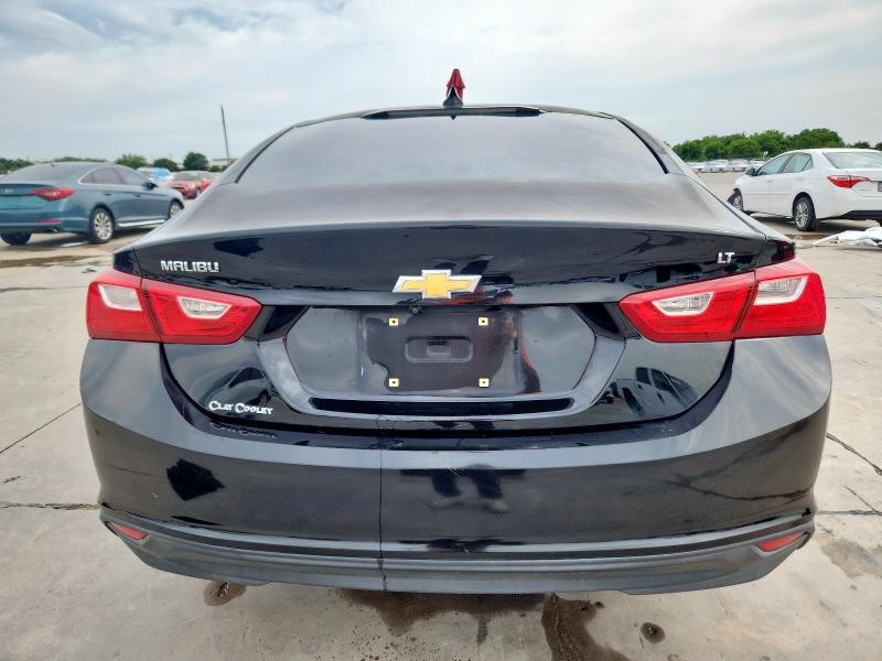 Photo 6 from auction – 2018 CHEVROLET MALIBU LT with VIN 1G1ZD5ST0JF121652