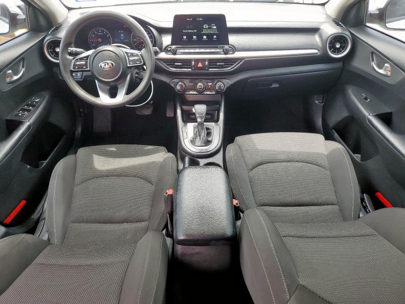 Photo 8 from auction – 2021 KIA FORTE FE with VIN 3KPF24AD2ME347498