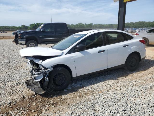 FORD FOCUS S 2016 with VIN 1FADP3E20GL304758 - Photo from auction