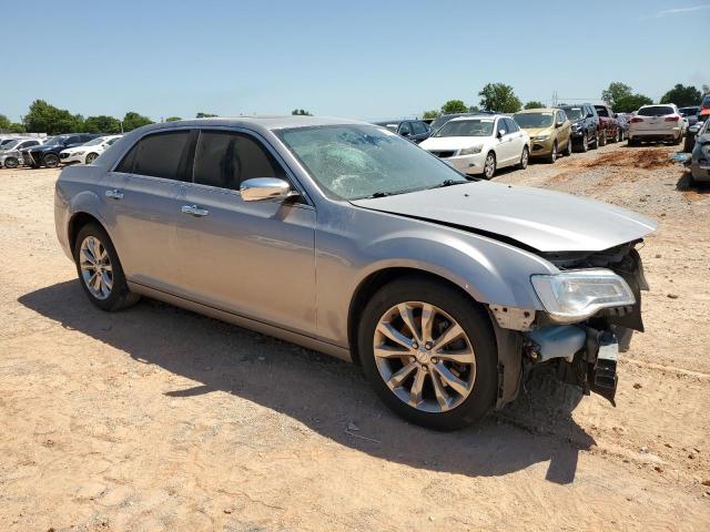 Photo 4 from auction – 2018 CHRYSLER 300 LIMITE with VIN 2C3CCAKG8JH268767
