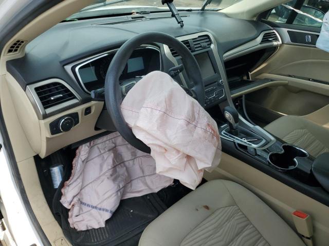 Photo 8 from auction – 2016 FORD FUSION SE with VIN 3FA6P0H73GR305435