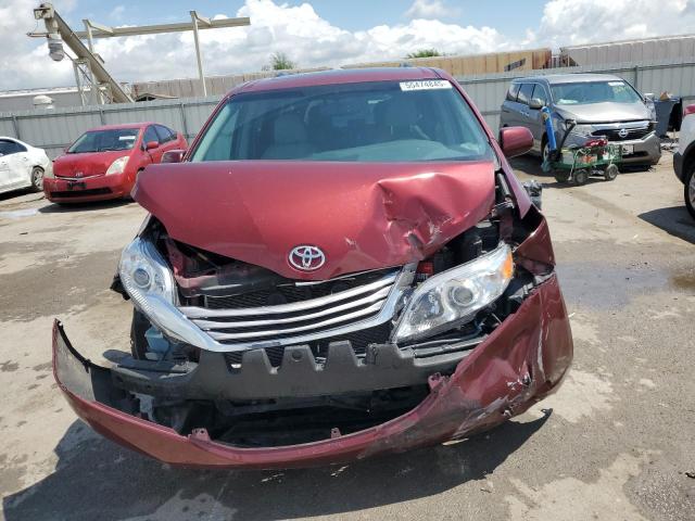 Photo 5 from auction – 2015 TOYOTA SIENNA XLE with VIN 5TDYK3DC9FS529441