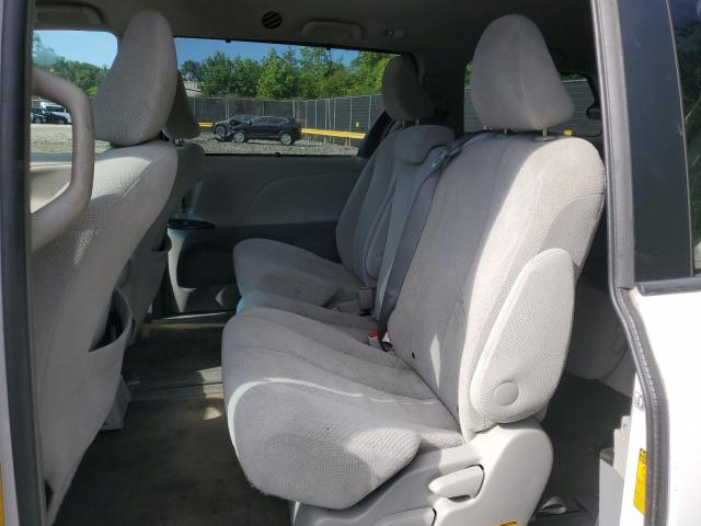 Photo 11 from auction – 2014 TOYOTA SIENNA LE with VIN 5TDKK3DC0ES460126