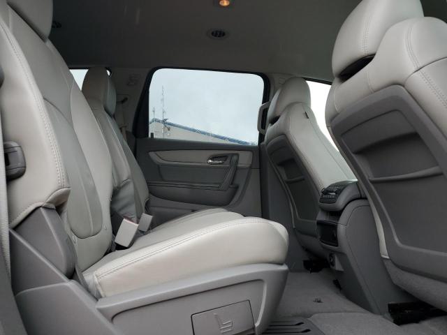 Photo 11 from auction – 2017 CHEVROLET TRAVERSE L with VIN 1GNKRHKD2HJ334282