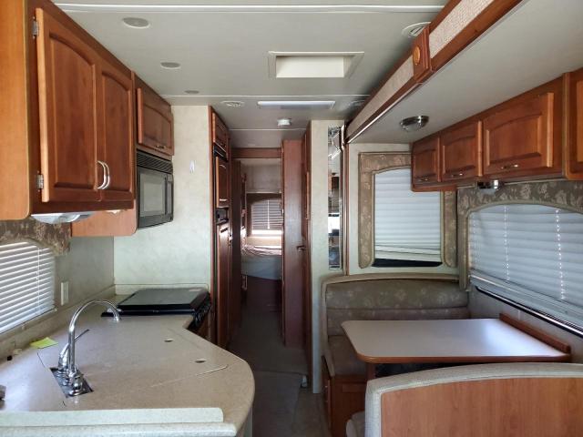 Photo 6 from auction – 2008 MONON 45X96 MONARCH with VIN 1F6NF53Y070A04808