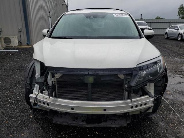 Photo 5 from auction – 2017 HONDA PILOT ELIT with VIN 5FNYF6H08HB029204