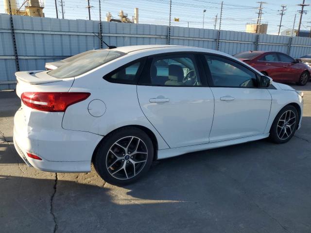 Photo 3 from auction – 2016 FORD FOCUS SE with VIN 1FADP3F26GL336032