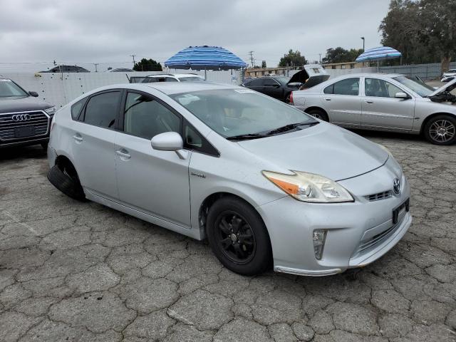 Photo 4 from auction – 2013 TOYOTA PRIUS with VIN JTDKN3DU8D0343475