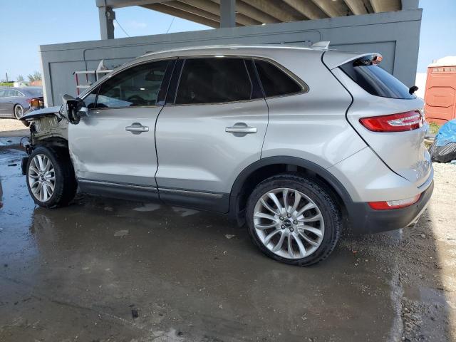Photo 2 from auction – 2017 LINCOLN MKC RESERV with VIN 5LMCJ3C99HUL14684