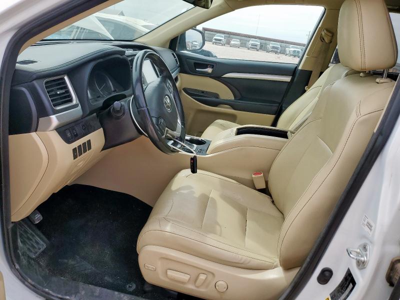 Photo 7 from auction – 2018 TOYOTA HIGHLANDER with VIN 5TDKZRFH2JS540769