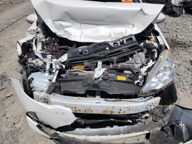 Photo 11 from auction – 2014 TOYOTA PRIUS C with VIN JTDKDTB38E1569654