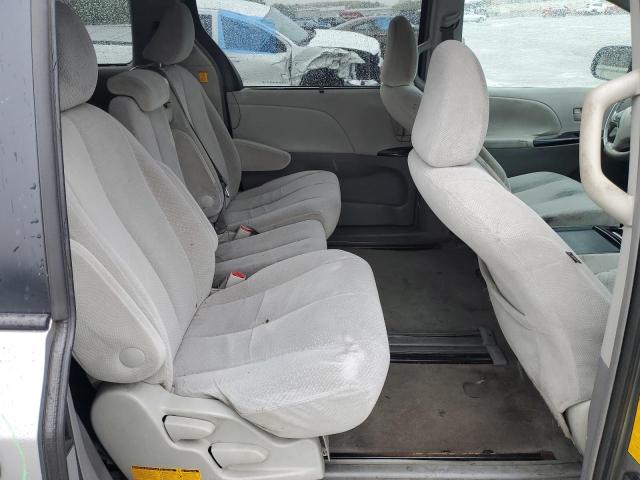Photo 11 from auction – 2011 TOYOTA SIENNA LE with VIN 5TDKK3DC2BS023126