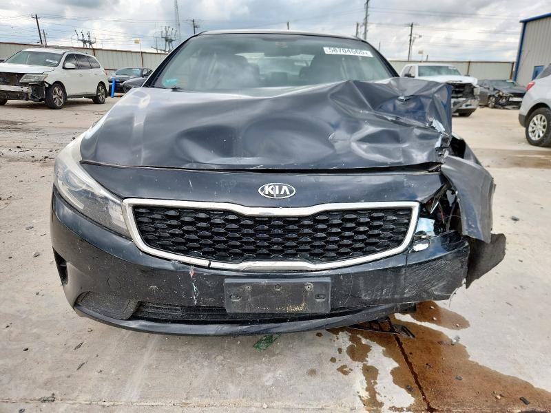 Photo 5 from auction – 2017 KIA FORTE LX with VIN 3KPFL4A73HE043836