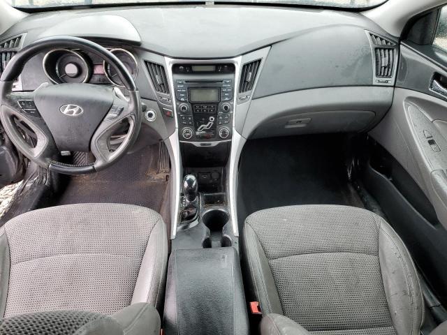 Photo 8 from auction – 2012 HYUNDAI SONATA SE with VIN 5NPEC4AB0CH416187