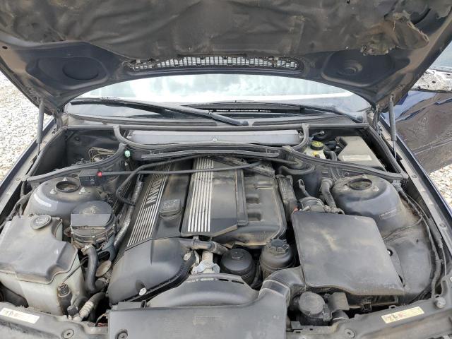 Photo 11 from auction – 2005 BMW 330 XI with VIN WBAEW53495PN37185