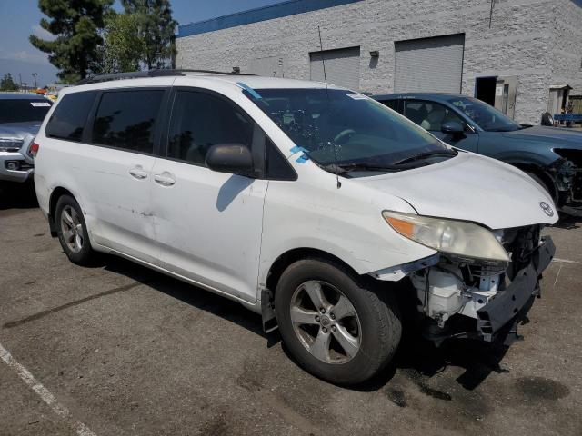 Photo 4 from auction – 2011 TOYOTA SIENNA with VIN 5TDKK3DC7BS047017