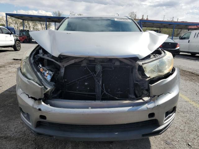 Photo 5 from auction – 2014 TOYOTA HIGHLANDER with VIN 5TDJKRFH8ES071774