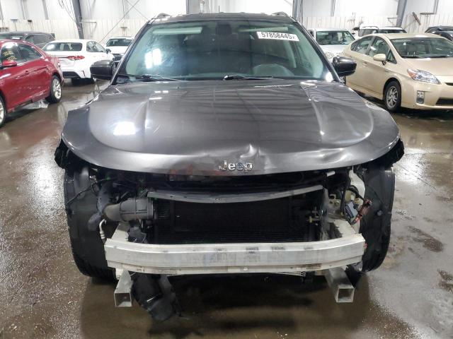 Photo 5 from auction – 2017 JEEP COMPASS LA with VIN 3C4NJDBBXHT692968