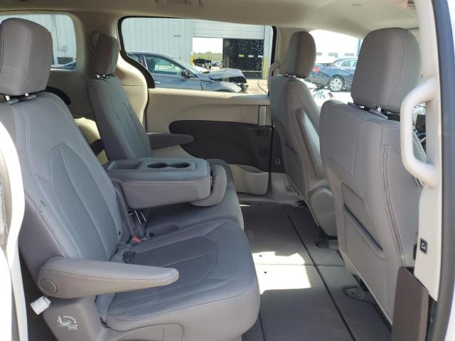 Photo 11 from auction – 2017 CHRYSLER PACIFICA T with VIN 2C4RC1DG1HR522908