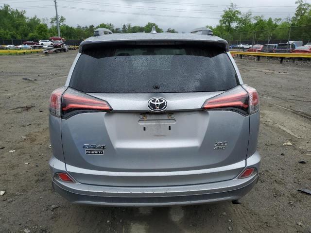 Photo 6 from auction – 2017 TOYOTA RAV4 XLE with VIN 2T3RFREV6HW571563
