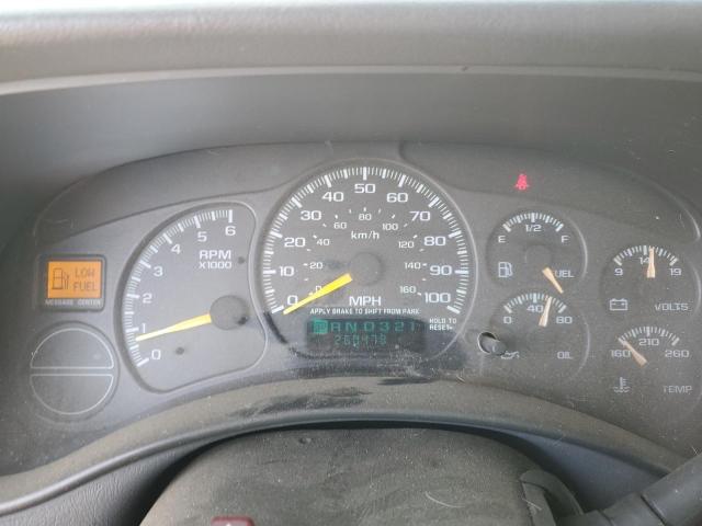 Photo 9 from auction – 2000 CHEVROLET SILVERADO with VIN 2GCEC19T0Y1101958