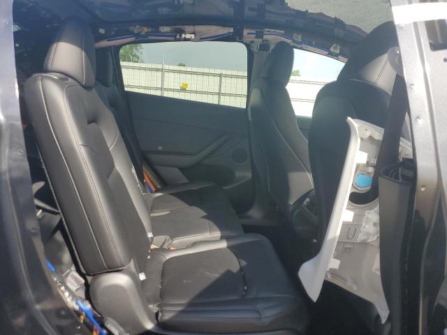 Photo 10 from auction – 2025 TESLA Y with VIN 7SAYGAEE8SF304175