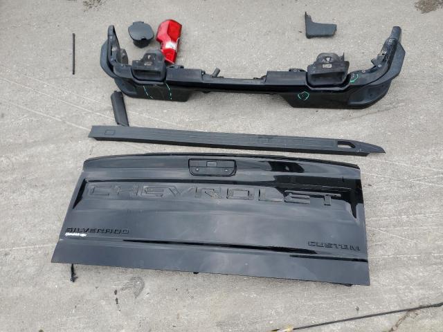 Photo 12 from auction – 2021 CHEVROLET SILVERADO with VIN 3GCPYCEL4MG234350