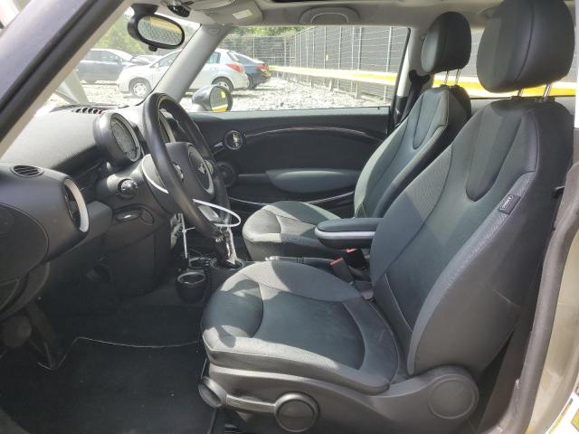 Photo 7 from auction – 2010 MINI COOPER with VIN WMWMF3C58ATZ63024