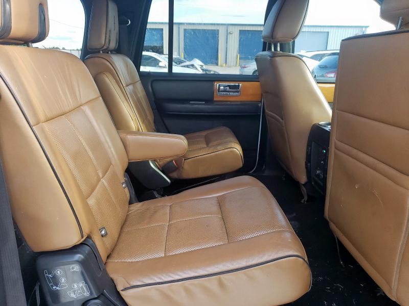 Photo 11 from auction – 2014 LINCOLN NAVIGATOR with VIN 5LMJJ3H52EEL07563